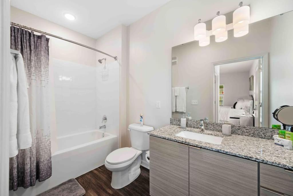 Lavish 2Br Apartment In Tampa Eksteriør bilde