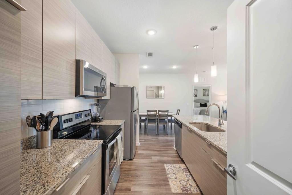 Lavish 2Br Apartment In Tampa Eksteriør bilde